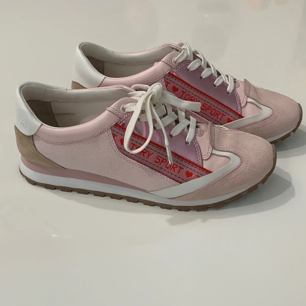 Tory Sport Banner Trainer Sneakers Pink White Leather Canvas 9.5 NIB